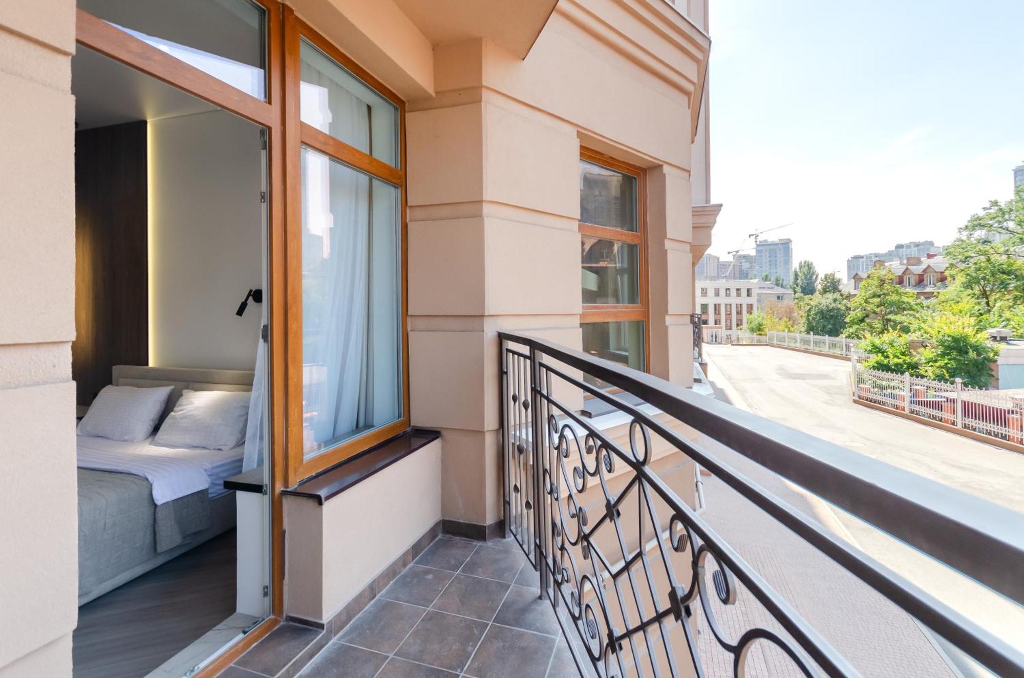 Petrovdom 02-76B Luxury Living In Rc Pechersk Plaza, Mykhaila Boichuka 19-А Kiew Exterior foto